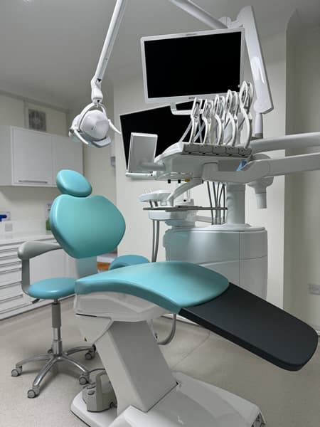 dental treatment room 1