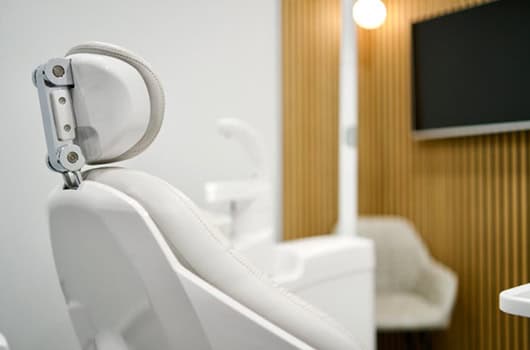 Refresh Dental Private dentist in Twickenham Hampton 10