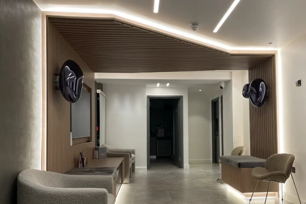 centre 1024x683