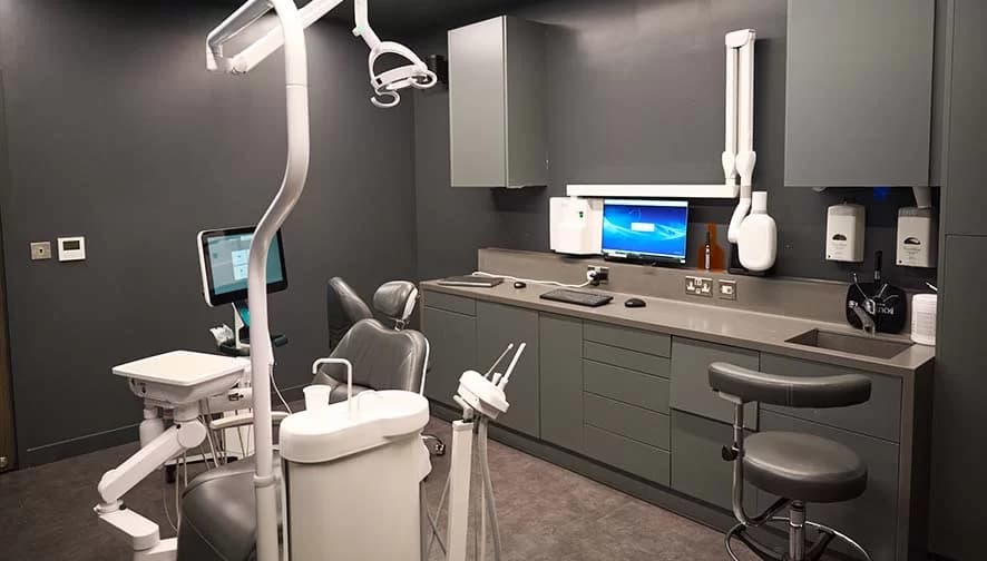 teeth straightening thumb